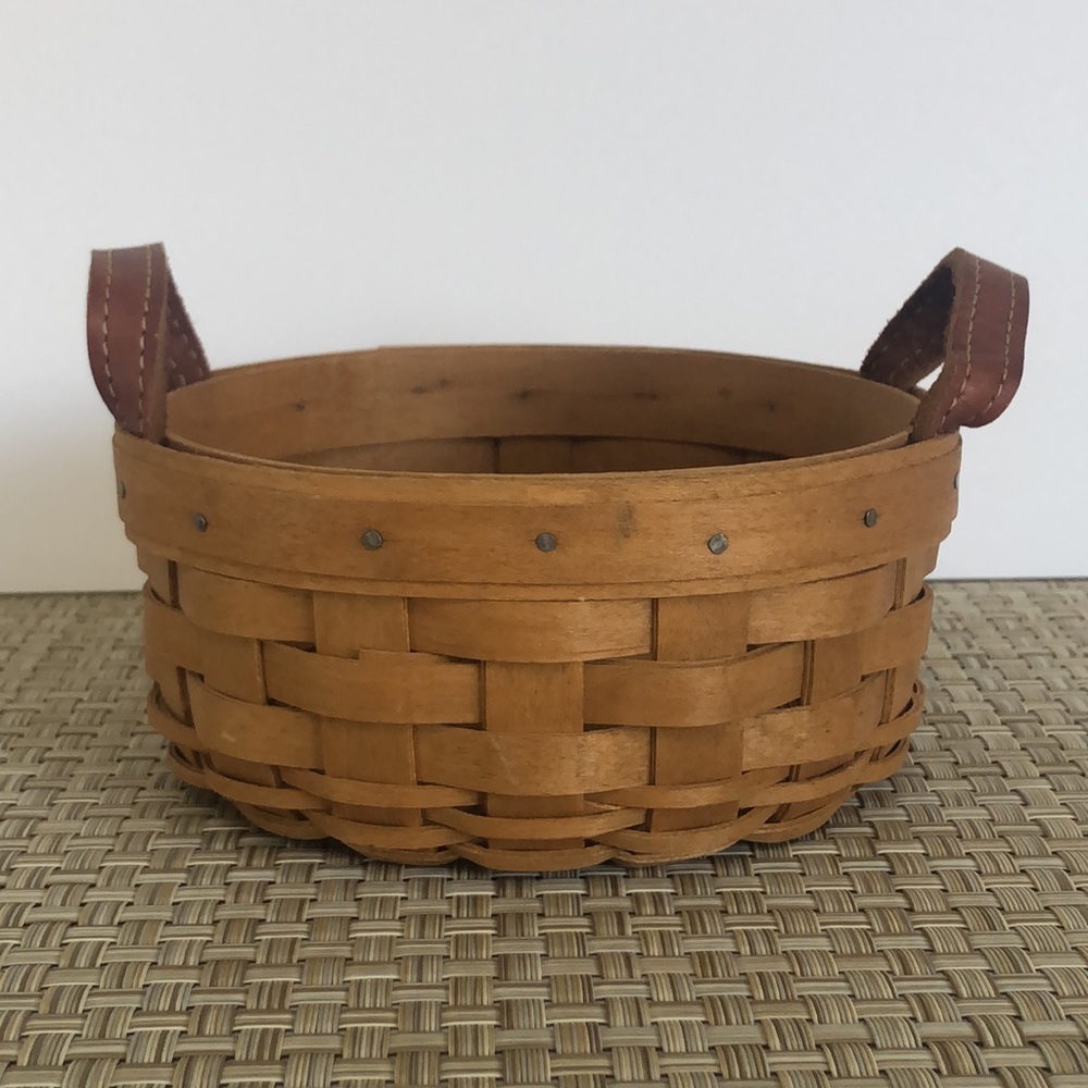 Longaberger Small Round Basket With Leather Handles
